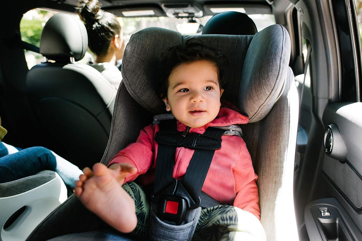 Convertible Car Seat with Adjustable Headrest and Reclining Design D7238