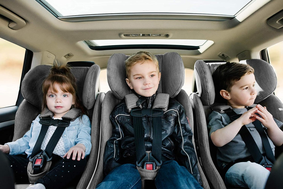 Convertible Car Seat with Adjustable Headrest and Reclining Design D7238