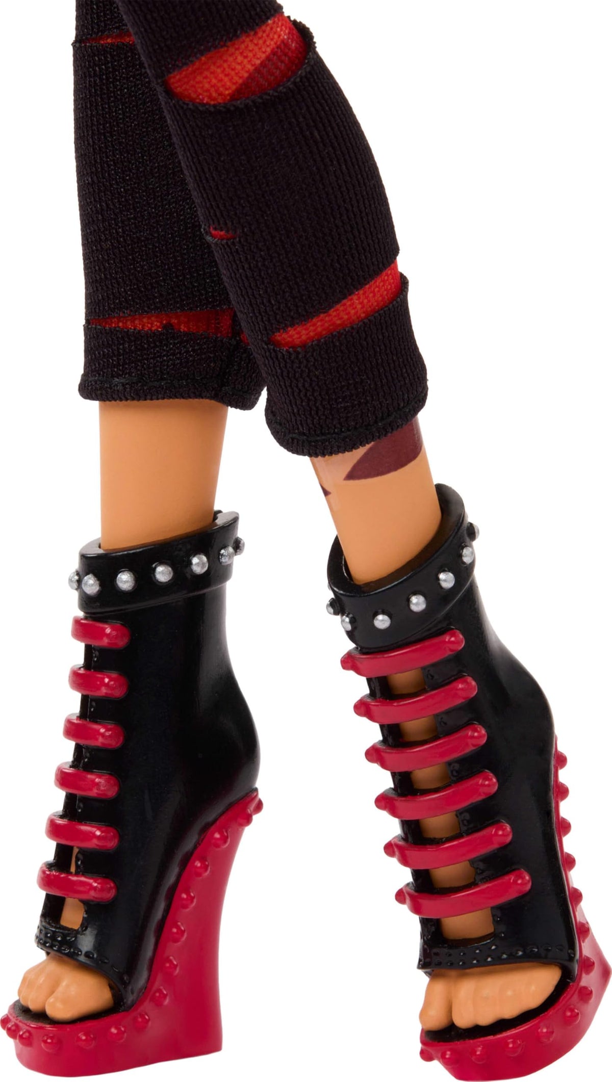Monster High Doll with Doll Stand, Diary, and Pet A9319
