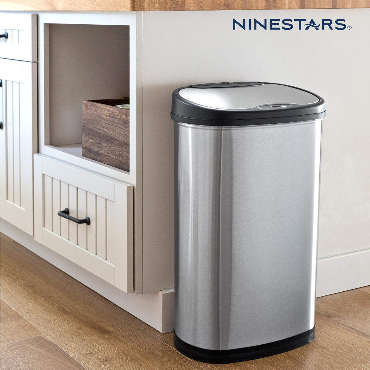 13 Gallon Oval Automatic Trash Can, 50L Touchless Motion Sensor Garbage Can with Odor-Sealing Lid & One-Touch Manual Mode, Silver Stainless Steel, Black Trim L4182