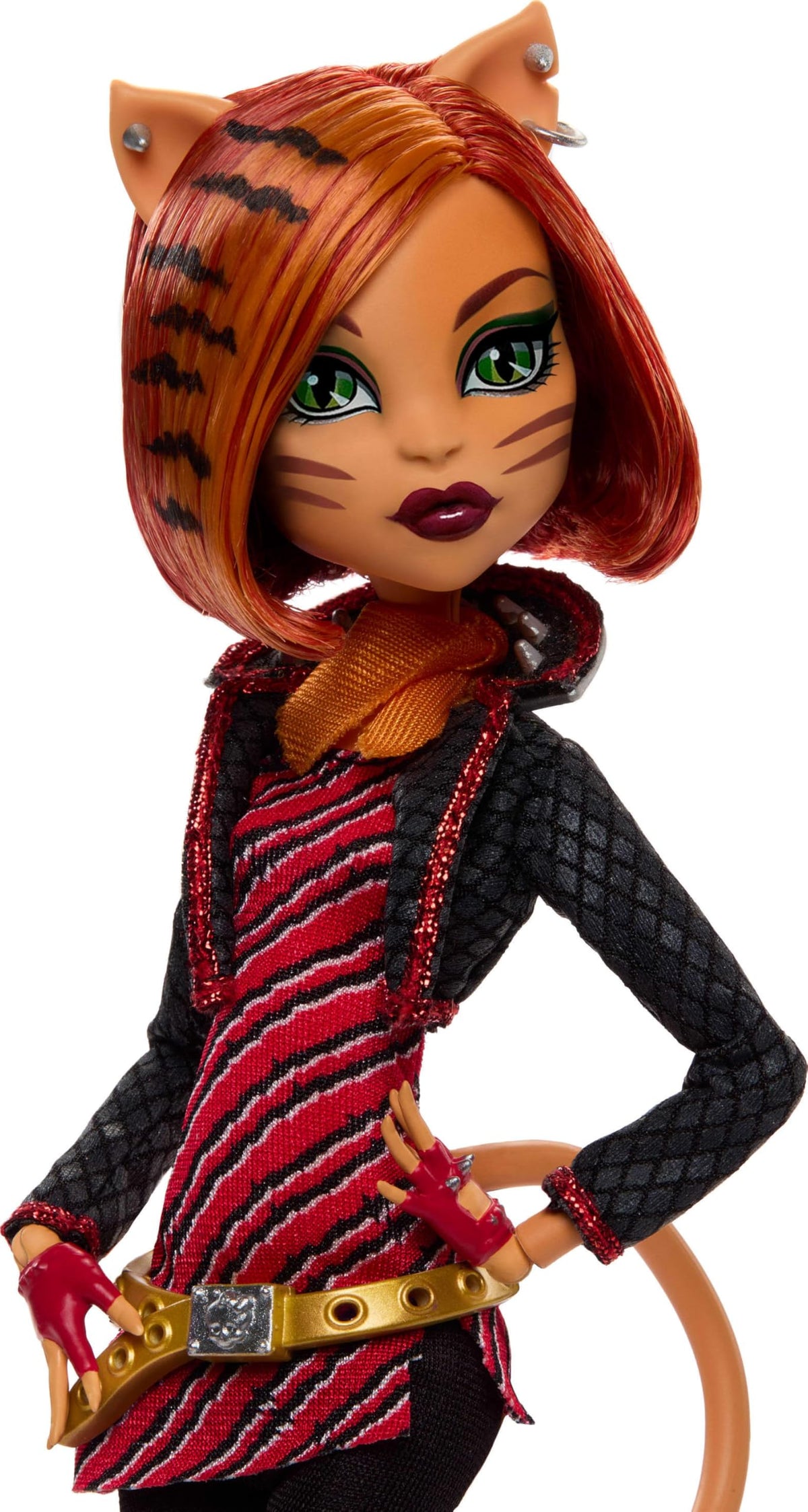 Monster High Doll with Doll Stand, Diary, and Pet A9319