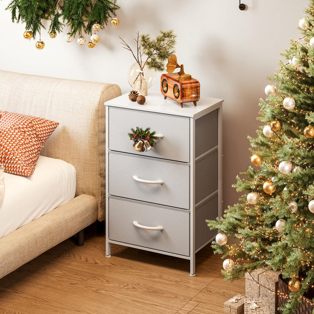 Light Grey 3 Drawer Dresser E83095